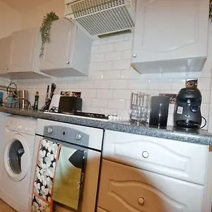 Apartment The Osborn At Brick Lane, London